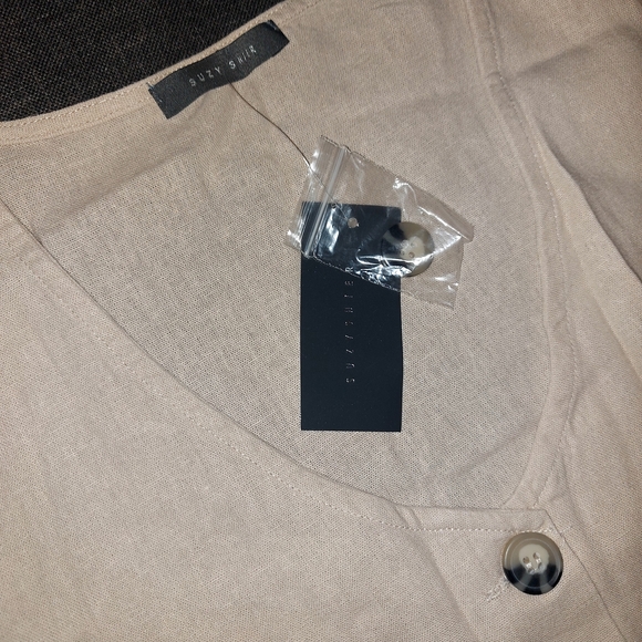 Suzy Shier Beige Button-Front Midi Dress - Picture 4 of 6